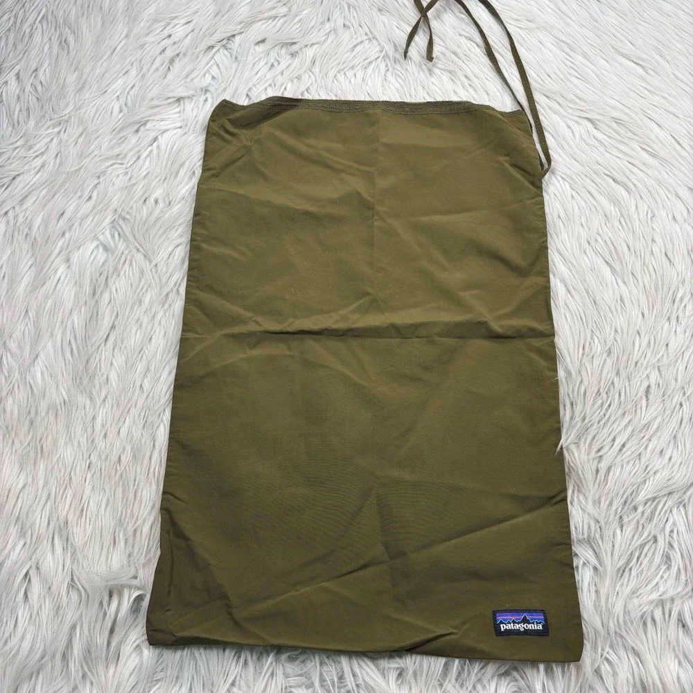 Patagonia Olive Green Nylon Pouch Bag Travel Gift Storage